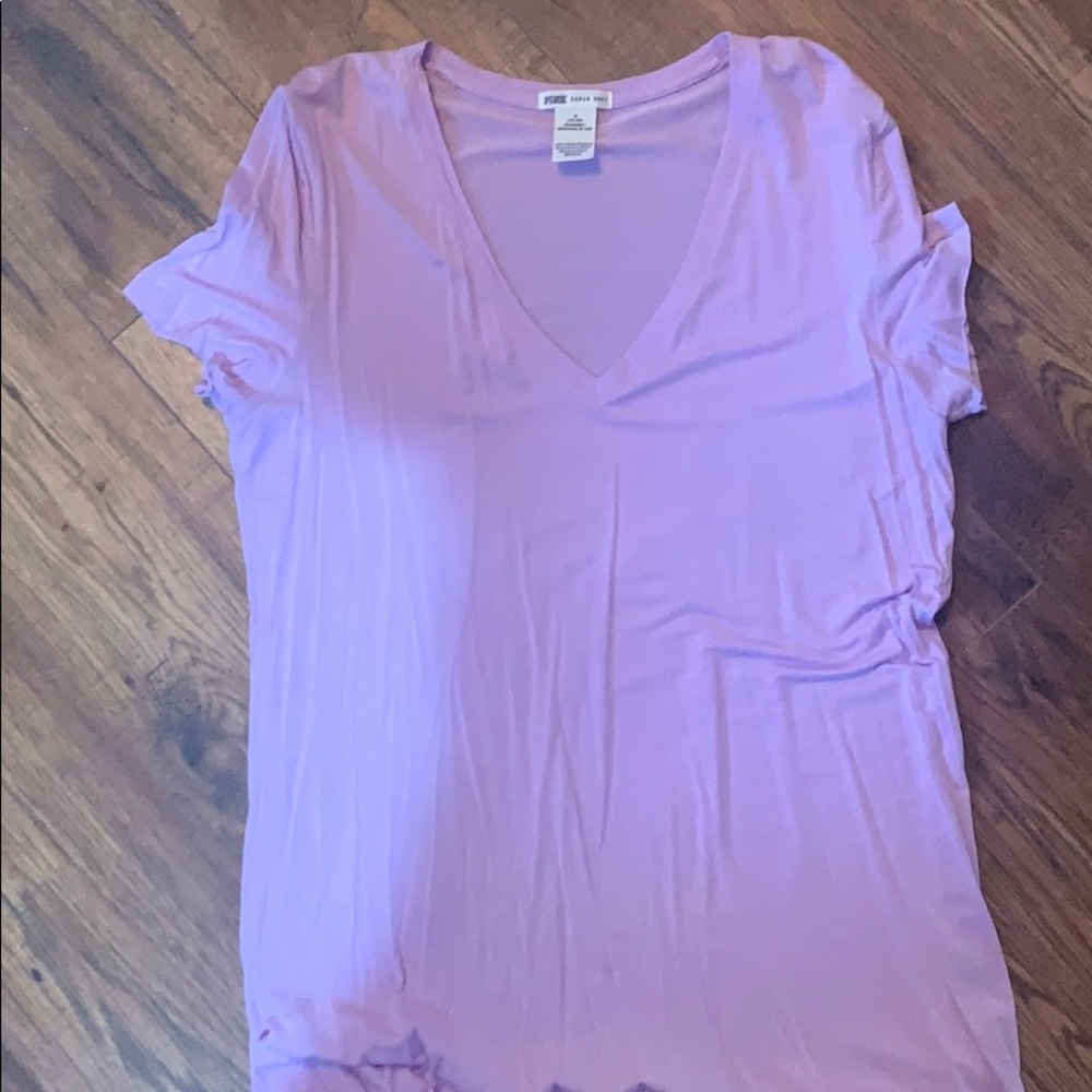 Tee